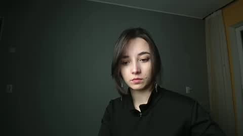 Snapshot of olivia_oliv chatting on February 26, 6:00 pm Olivia online show from February 26, 6:00 pm
