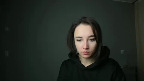 Snapshot of olivia_oliv chatting on February 27, 3:59 pm Olivia online show from February 27, 3:59 pm