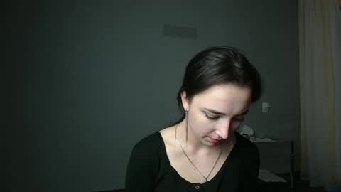 Snapshot of olivia_oliv chatting on March 7, 9:17 pm Olivia online show from March 7, 9:17 pm