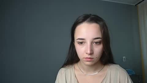 Snapshot of olivia_oliv chatting on September 9, 9:53 am Olivia online show from September 9, 9:53 am