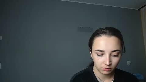 Snapshot of olivia_oliv chatting on September 22, 2:41 pm Olivia online show from September 22, 2:41 pm
