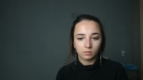 Snapshot of olivia_oliv chatting on September 27, 1:05 pm Olivia online show from September 27, 1:05 pm