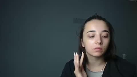Snapshot of olivia_oliv chatting on October 7, 11:18 am Olivia online show from October 7, 11:18 am