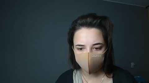 Snapshot of olivia_oliv chatting on October 9, 2:59 pm Olivia online show from October 9, 2:59 pm