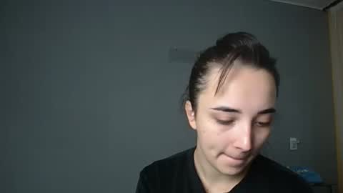 Snapshot of olivia_oliv chatting on October 15, 11:32 am Olivia online show from October 15, 11:32 am