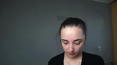 Olivia online show from March 26, 9:26 am