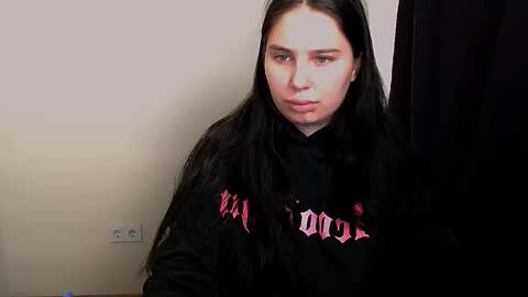 Olivia online show from October 21, 4:46 am