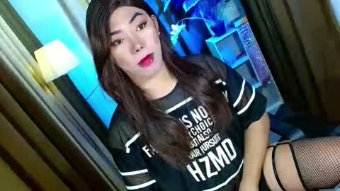 Miss OLIVIA online show from November 6, 8:59 am