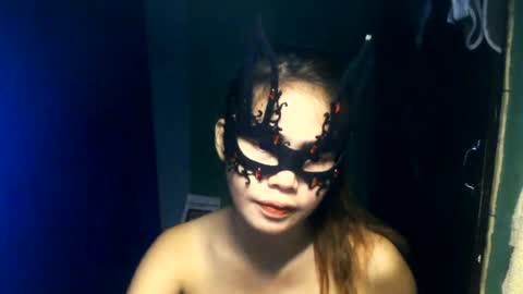 Oliviaxx online show from July 3, 6:36 pm