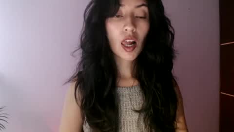 Snapshot of oliviaaa__ chatting on June 16, 5:48 pm oliviaaa__ online show from June 16, 5:48 pm