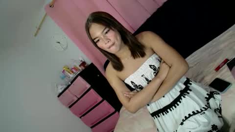 OLIVIA online show from October 9, 10:35 am