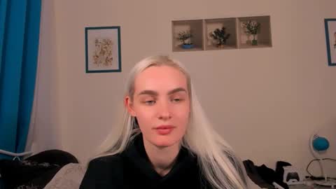 oliviaBeauty online show from May 18, 6:58 pm