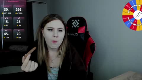 . online show from January 28, 8:04 am