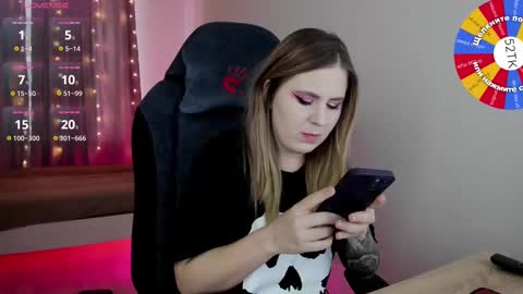 . online show from February 9, 8:11 am