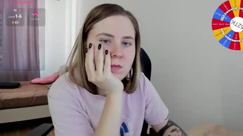 . online show from February 20, 9:11 am