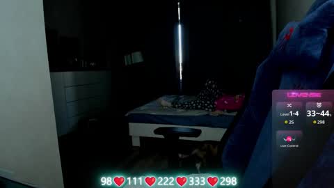 . online show from March 13, 5:36 am