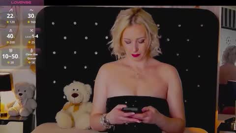 Olivia online show from January 12, 9:53 pm