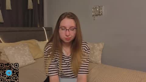 Kylie online show from September 16, 6:31 pm