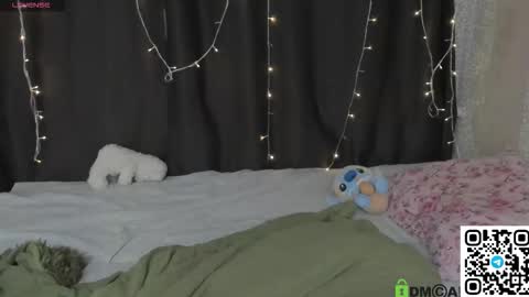 Ollie online show from March 25, 8:09 am