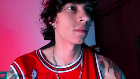     online show from January 20, 4:32 am