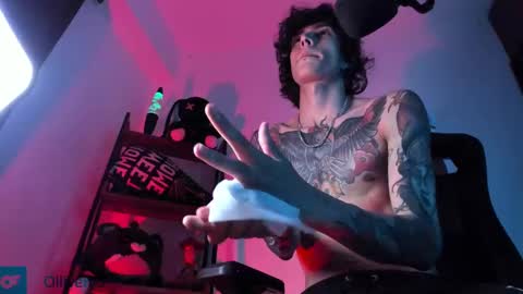     online show from March 5, 6:12 am