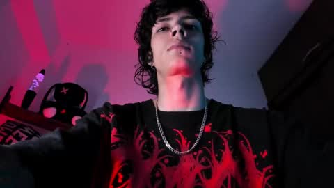     online show from March 8, 12:22 am