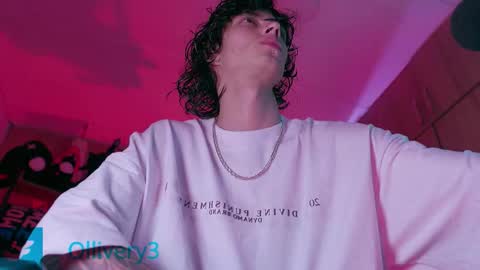     online show from October 20, 2:12 am