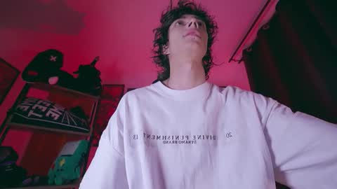     online show from January 17, 3:33 am