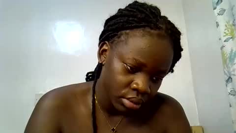 ollleina online show from February 28, 3:46 pm