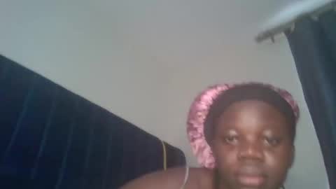 ollleina online show from March 20, 9:36 am