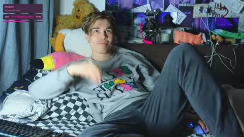 Tony online show from February 2, 8:30 pm