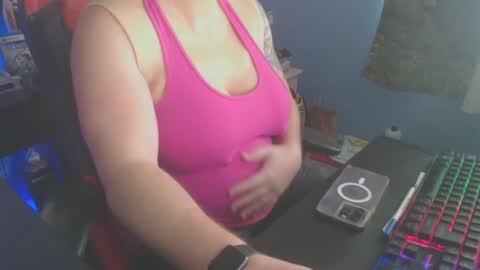 Snapshot of olorlando321 chatting on January 28, 3:04 pm Dani Pregna online show from January 28, 3:04 pm