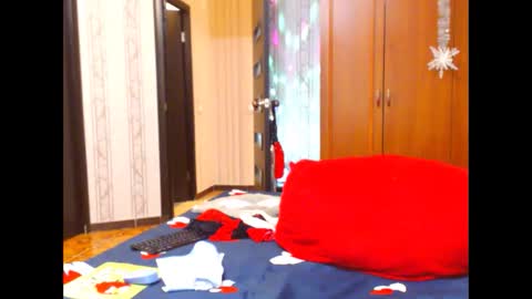 Snapshot of olvia7985 chatting on January 14, 9:41 pm olvia online show from January 14, 9:41 pm