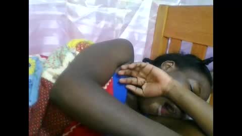 olwami3 online show from October 7, 2:09 am
