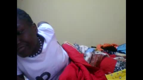 olwami3 online show from October 18, 4:04 am