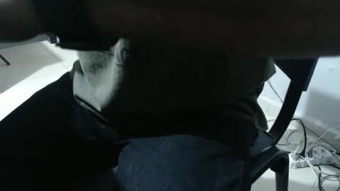 Snapshot of oly10022020 chatting on January 7, 1:24 pm OlySantos online show from January 7, 1:24 pm