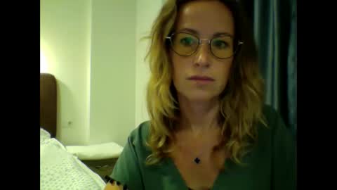 Snapshot of olyra11 chatting on January 11, 9:31 pm olyra11 online show from January 11, 9:31 pm