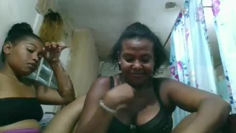 olyvienne90 online show from November 26, 8:48 am