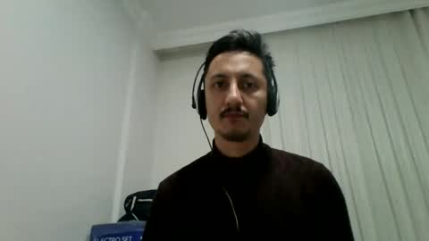 Snapshot of omercock1 chatting on December 6, 9:13 pm omy pm me online show from December 6, 9:13 pm