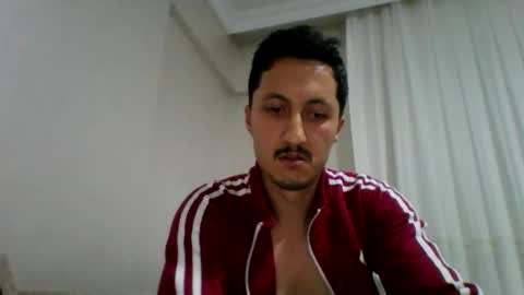 Snapshot of omercock1 chatting on February 10, 5:28 pm omy pm me online show from February 10, 5:28 pm