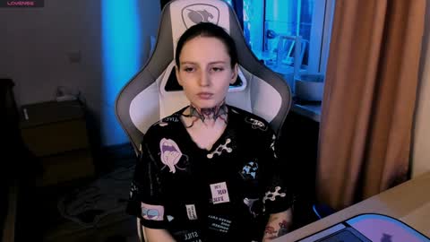 on_yxxx online show from December 21, 7:06 pm