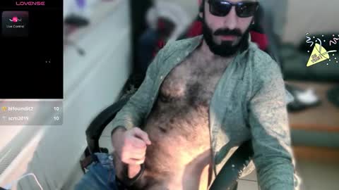 ona nisme online show from March 18, 7:17 pm