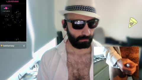 ona nisme online show from April 24, 5:43 am