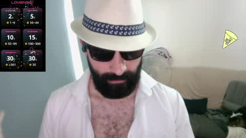 Snapshot of ona_nisme chatting on May 29, 6:50 pm ona nisme online show from May 29, 6:50 pm