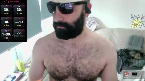 Snapshot of ona_nisme chatting on June 2, 5:20 am ona nisme online show from June 2, 5:20 am