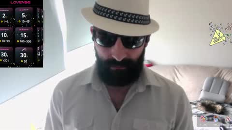 Snapshot of ona_nisme chatting on June 9, 5:46 pm ona nisme online show from June 9, 5:46 pm
