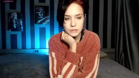 onaloon online show from September 18, 1:18 am