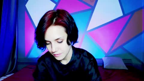 onaloon online show from October 8, 1:25 am