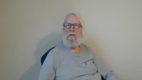 Somewhere over the rainbow online show from February 14, 7:28 am