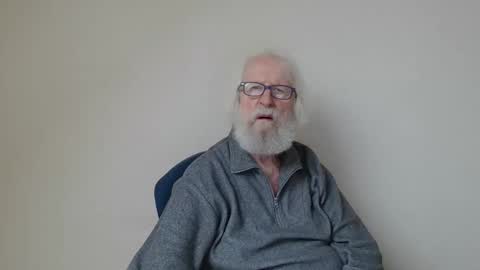 Somewhere over the rainbow online show from February 25, 8:25 am